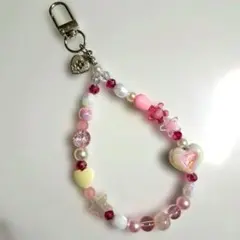 ビーズキーホルダー ビーズストラップ ピンク 短めサイズ ハンドメイド