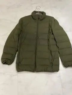 オリーブグリーン ダウンジャケット