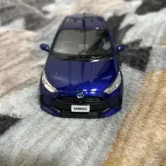 カラーサンプルミニカーヤリス ブルー