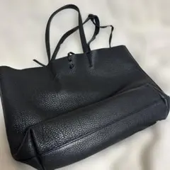 ブラックレザートートバッグ
