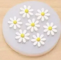 シリコンモールド　可愛い　花　モチーフ　フラワー　レジン型　粘土　装飾