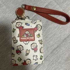 みんなのたあ坊☆伸びる！リール付きパスケース　定期入れ　サンリオのサムネイル