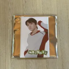 BOYNEXTDOOR WOONHAK ウナク　スクエア 缶バッジ　カフェ