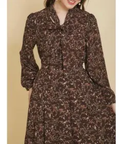 花柄　長袖　ブラウン　ロングワンピース　tocco closet【美品】