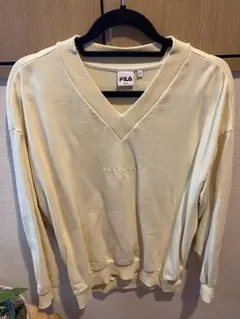 FILA Vネックスウェット Sサイズ クリーム色