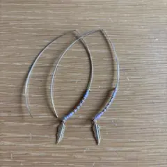 羽根モチーフ フープピアス