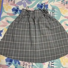 チェックスカート