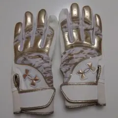 【ほぼ新品】Under Armour バッティング用手袋 ホワイト/ゴールド