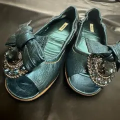 miumiu ダークティール フラットシューズ