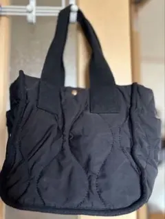 ブラックキルティングトートバッグ