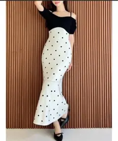 RESEXXY リゼクシー オフショルドットマーメイドニットワンピース