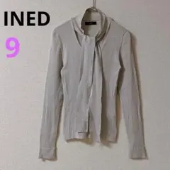 INED イネド リボン付き タイ 長袖ニット カットソー ラメ シルバー 9