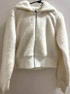 ホワイト フリース フード付きパーカー