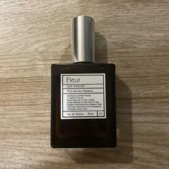AUX PARADIS Fleur オゥ　パラディ　フルール　30ml 空瓶のサムネイル