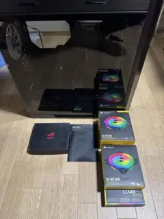 ROG HELIOS＋Corsair QL140×3 LL140×1