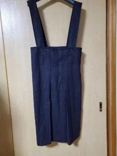 ハイウエストサスペンダー付き前タックタイトスカート　昭和レトロ