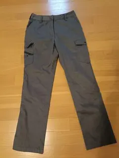 ワークマン　グレー カーゴパンツ