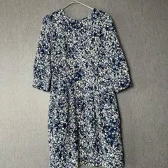 ジーナシス　ネイビーとイエローの花柄五分袖ワンピース　昭和レトロJEANASISのサムネイル