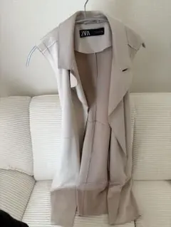 定価10990 ZARA ホワイト テーラードジャケット シフォンタイ付き 