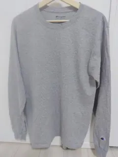 Champion 長袖Tシャツ★ M