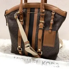 未使用級　マイケルコース　トートバッグ　2way シグネチャー　A4可　PVC