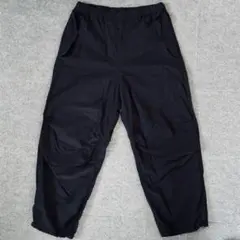 パラシュートパンツ