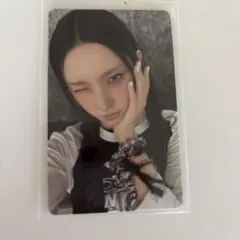 ILLIT Break even weverse特典トレカ　ユナ