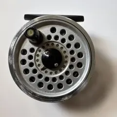 Daiwa Phantom #806 フライリール Daiwa Phantom #806 フライリール 専用ケース付 - メルカリ