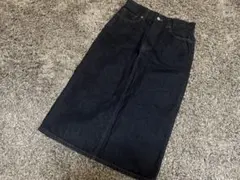 Item thumbnail for item 281f85b7-041a-4bd4-ab3e-e9a04183a63f