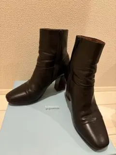 オゥバニスター　サイドジッパーショートブーツ　サイズ38