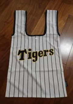 Item thumbnail for item 93613227-3713-42f6-838e-2eb650acfbfc