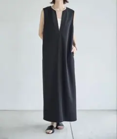 ブラック ノースリーブ キーネック ロングワンピース