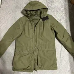 ダウンジャケット フード付き