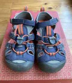 keen サンダル　19.5cm