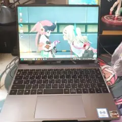 HUAWEI MateBook 13 AMD Ryzen 5 3500Uのサムネイル