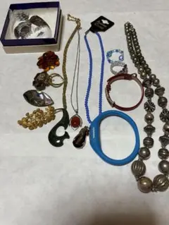 アクセサリーセット 多様なデザイン 1/3 お値下げしました❣️