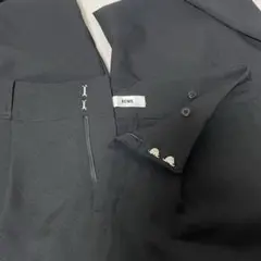 ブラック スラックス