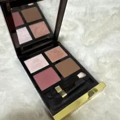 トムフォード アイシャドウ 02S ローズベール