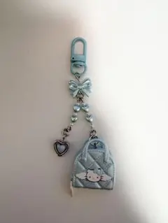 ハローキティ シークレットキーホルダー 水色バッグ