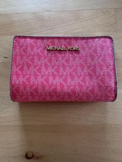 MICHAEL KORS マイケルコース 二つ折り財布 ピンク