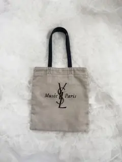 イヴ・サンローラン展 トートバッグ 大 ホワイト - メルカリ