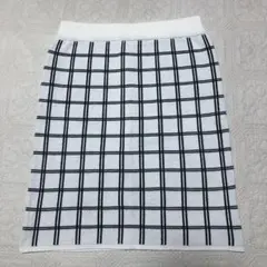 DOSCH レディース ニットタイトスカート Lサイズ　黒白チェック柄