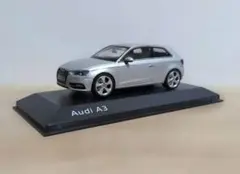 1/43 アウディ A4 アバント アイビスホワイト ディーラー正規品 - メルカリ
