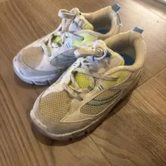 ZARAキッズシューズ ホワイト/イエロー/ブルー