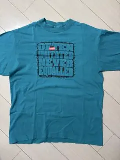 90s levi's vintage Tシャツ シングルステッチ　©️1993