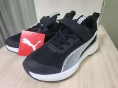 【最終値下げ】PUMA キッズスニーカー 18cm