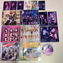 TWICE CD、トレカ、シール、缶バッチまとめ売り