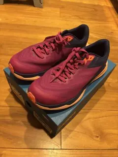 HOKA ／ HOKA ONEONE 陸上競技