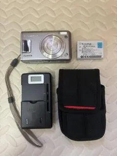 fujifilm&富士フイルム　finepix f31fd デジタルカメラのサムネイル