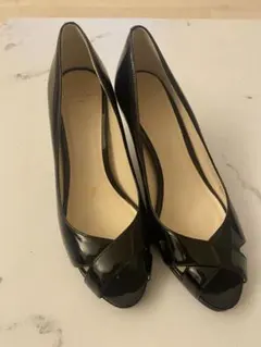 コールハーン　23㎝　エナメル　ヒール8㎝